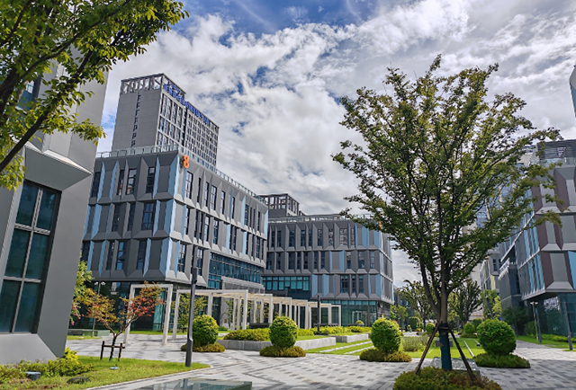 云南工业地产投资新蓝海——新能源产业园区崛起